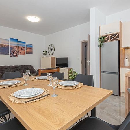 Holiday Home Gveric Vodice Exterior photo